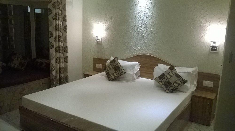Shiv Shakti Hostel Rishīkesh Zewnętrze zdjęcie